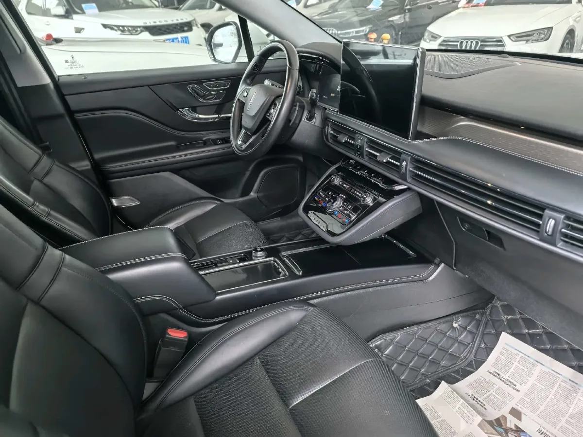 2022 Lincoln Corsair 2.0T 245HP L4 8AT,autocango,china used car exporter,china ev exporter,chinese used car exporter,chinese used ev exporter