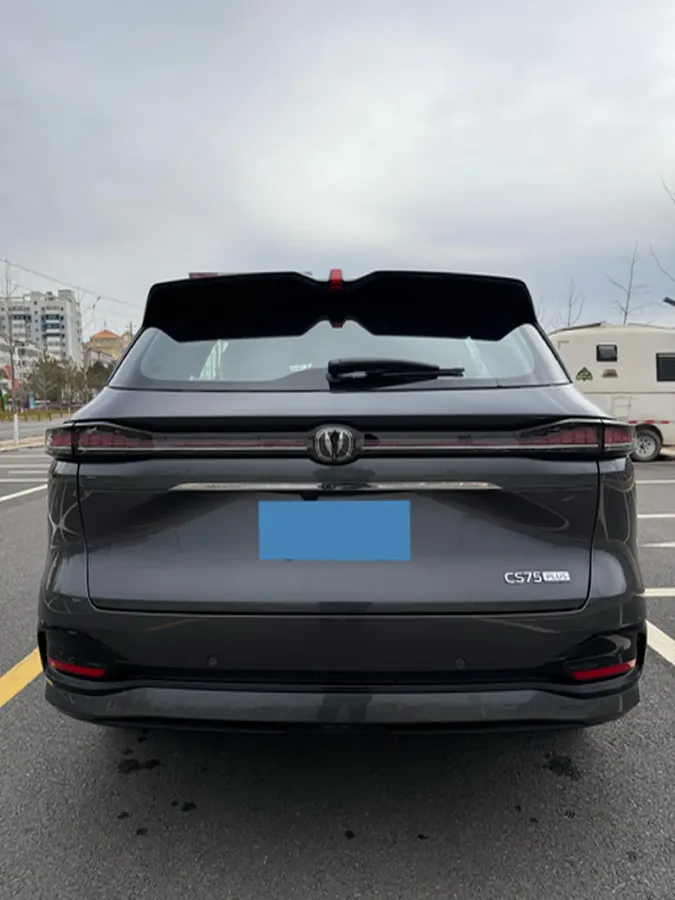 2025 ChangAn CS75 Plus 1.5T 192HP L4 8AT,autocango,china used car exporter,china ev exporter,chinese used car exporter,chinese used ev exporter