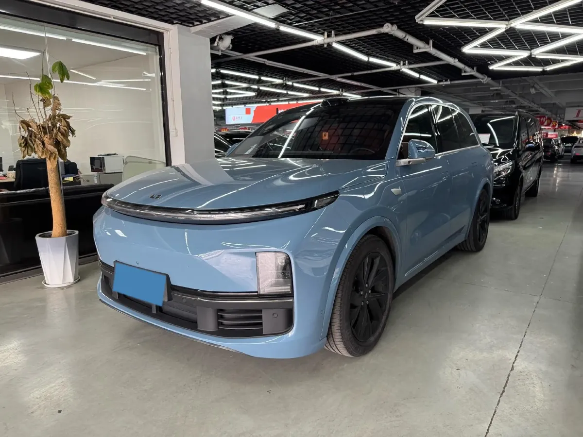 2023 Li L8 Range Extended 154HP REEV 40.9KWH,autocango,china used car exporter,china ev exporter,chinese used car exporter,chinese used ev exporter