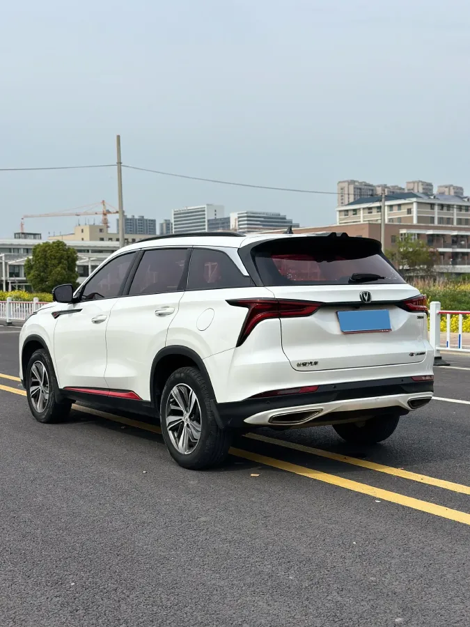 2022 ChangAn Eado 1.4T 160HP L4 7DCT,autocango,china used car exporter,china ev exporter,chinese used car exporter,chinese used ev exporter