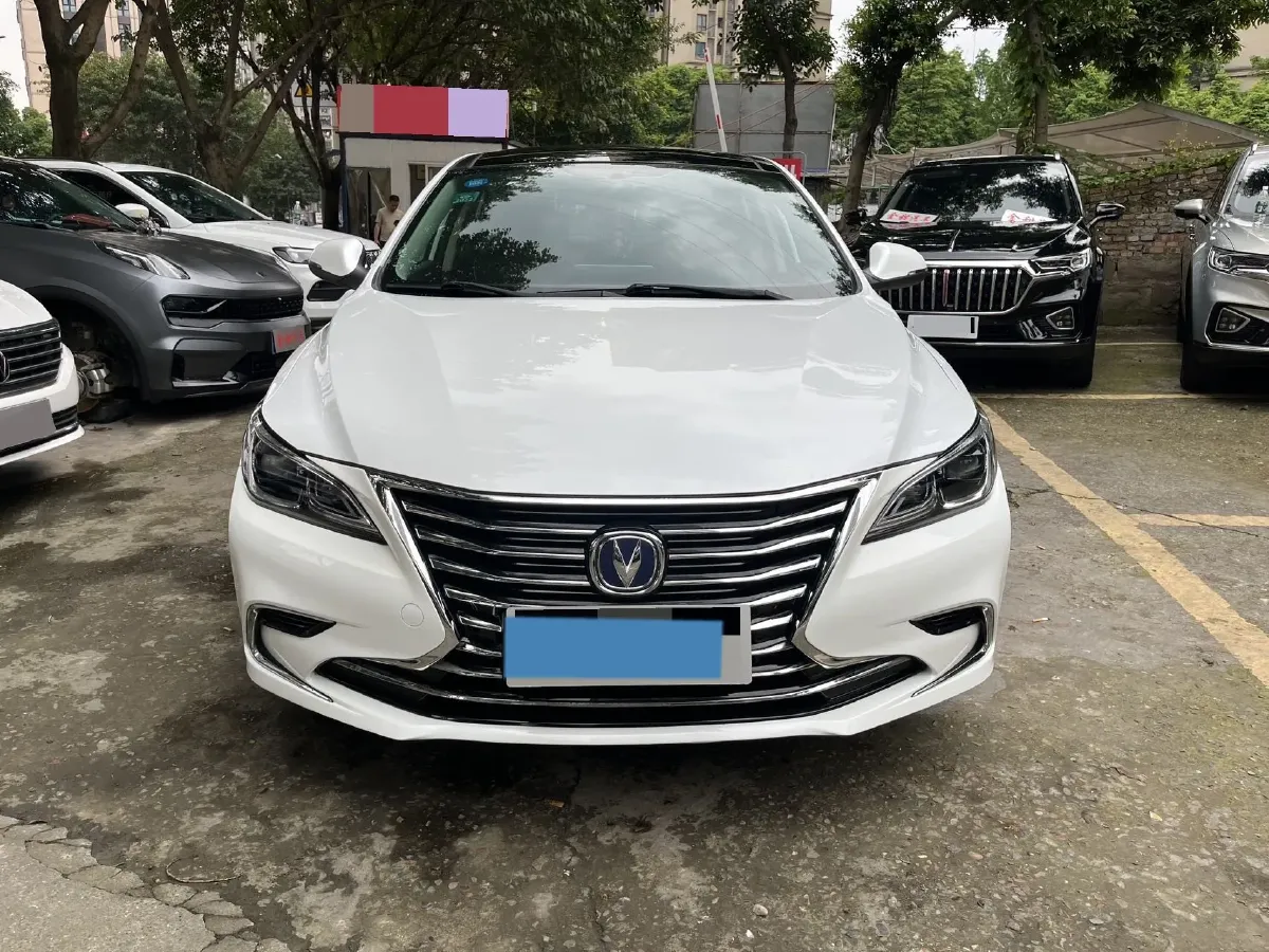 2019 ChangAn Raeton CC 1.5T 156HP L4 6AT,autocango,china used car exporter,china ev exporter,chinese used car exporter,chinese used ev exporter