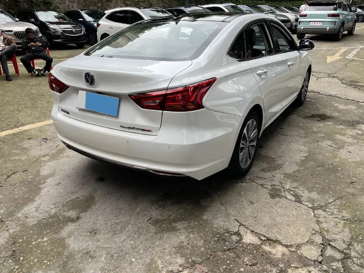 2019 ChangAn Raeton CC 1.5T 156HP L4 6AT,autocango,china used car exporter,china ev exporter,chinese used car exporter,chinese used ev exporter