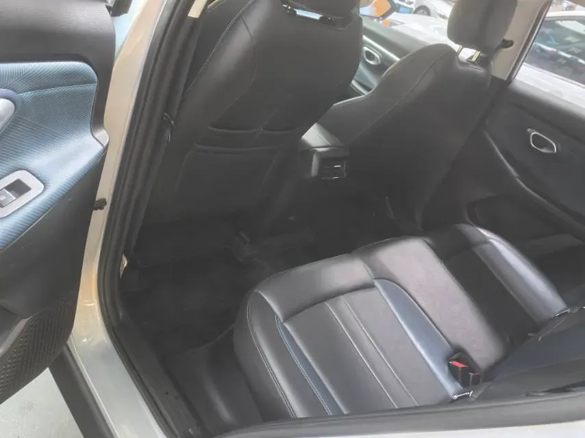 2023 GAC Trumpchi GS3 1.5T 177HP L4 7DCT,autocango,china used car exporter,china ev exporter,chinese used car exporter,chinese used ev exporter