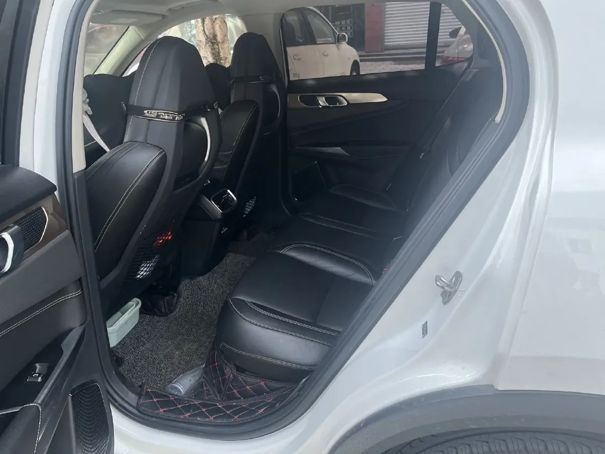 2017 Zotye SR9 2.0T 190HP L4 6DCT,autocango,china used car exporter,china ev exporter,chinese used car exporter,chinese used ev exporter