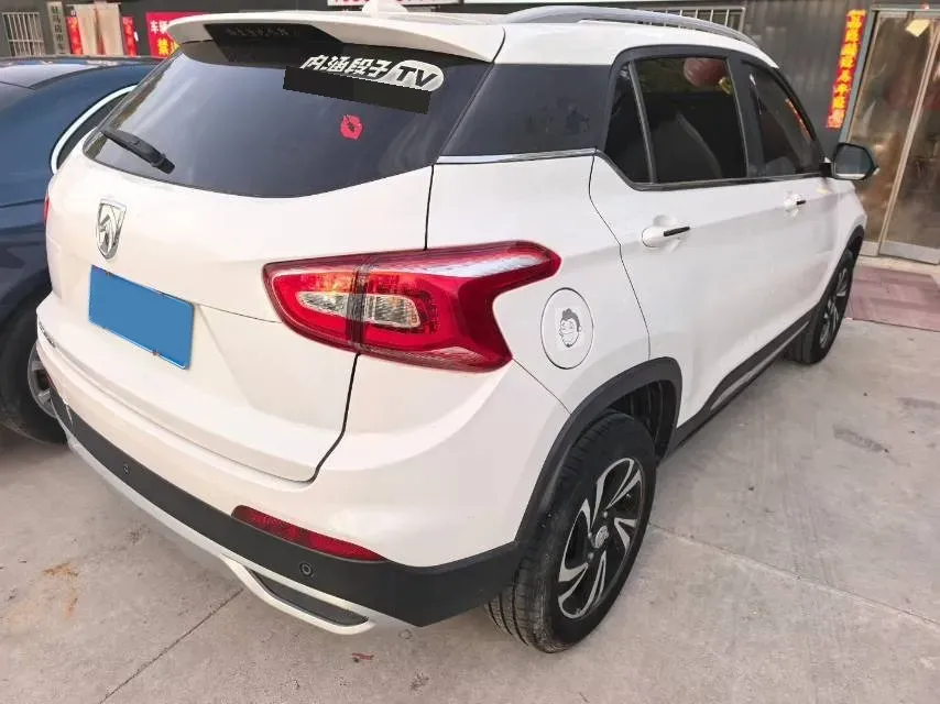 2017 BaoJun 510 1.5L 112HP L4 6MT,autocango,china used car exporter,china ev exporter,chinese used car exporter,chinese used ev exporter