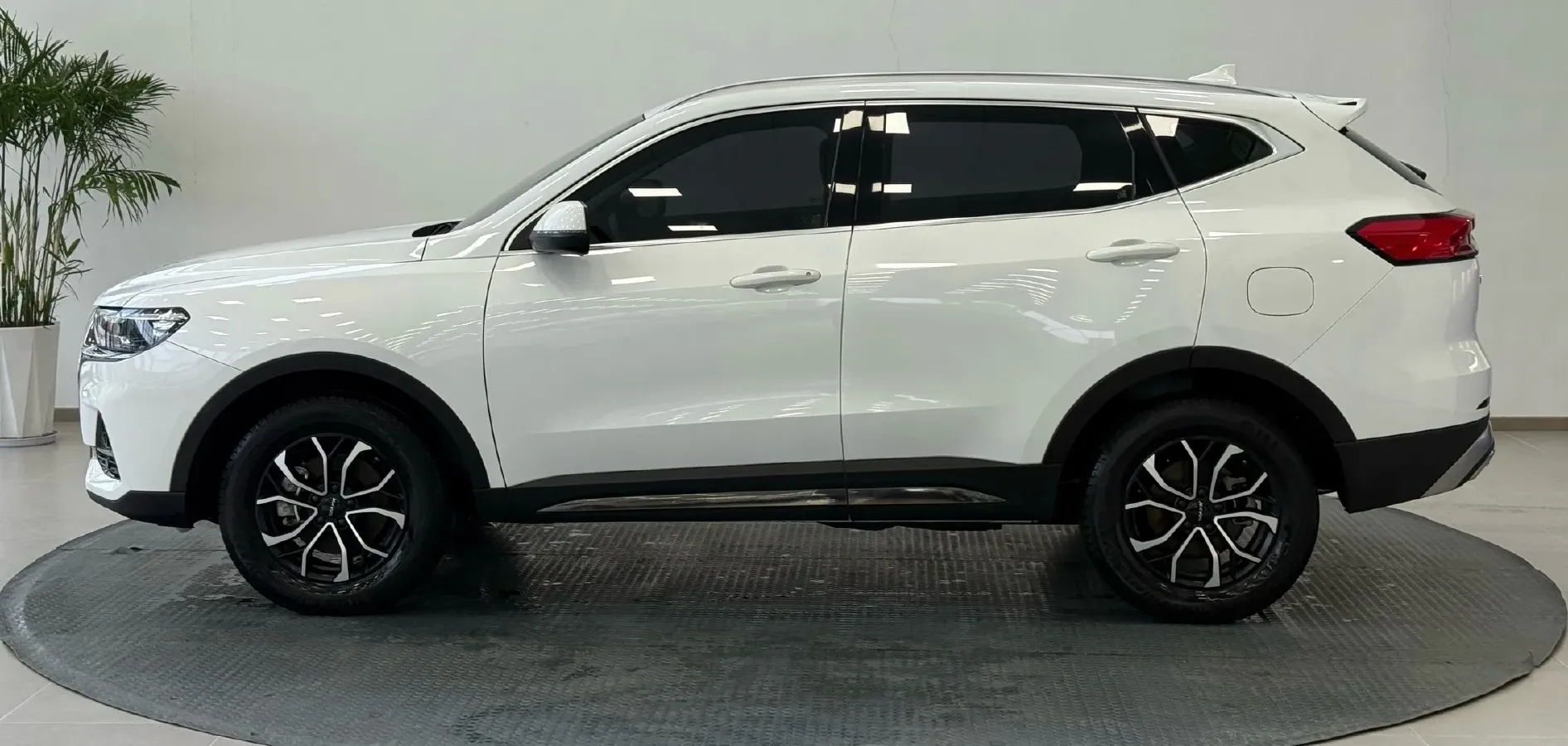 2021 Haval H6 1.5T 150HP L4 7DCT,autocango,china used car exporter,china ev exporter,chinese used car exporter,chinese used ev exporter
