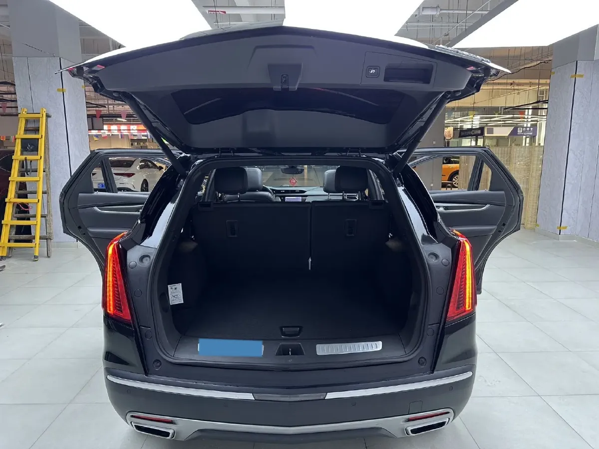 2020 Cadillac XT5 2.0T 237HP L4 9AT,autocango,china used car exporter,china ev exporter,chinese used car exporter,chinese used ev exporter
