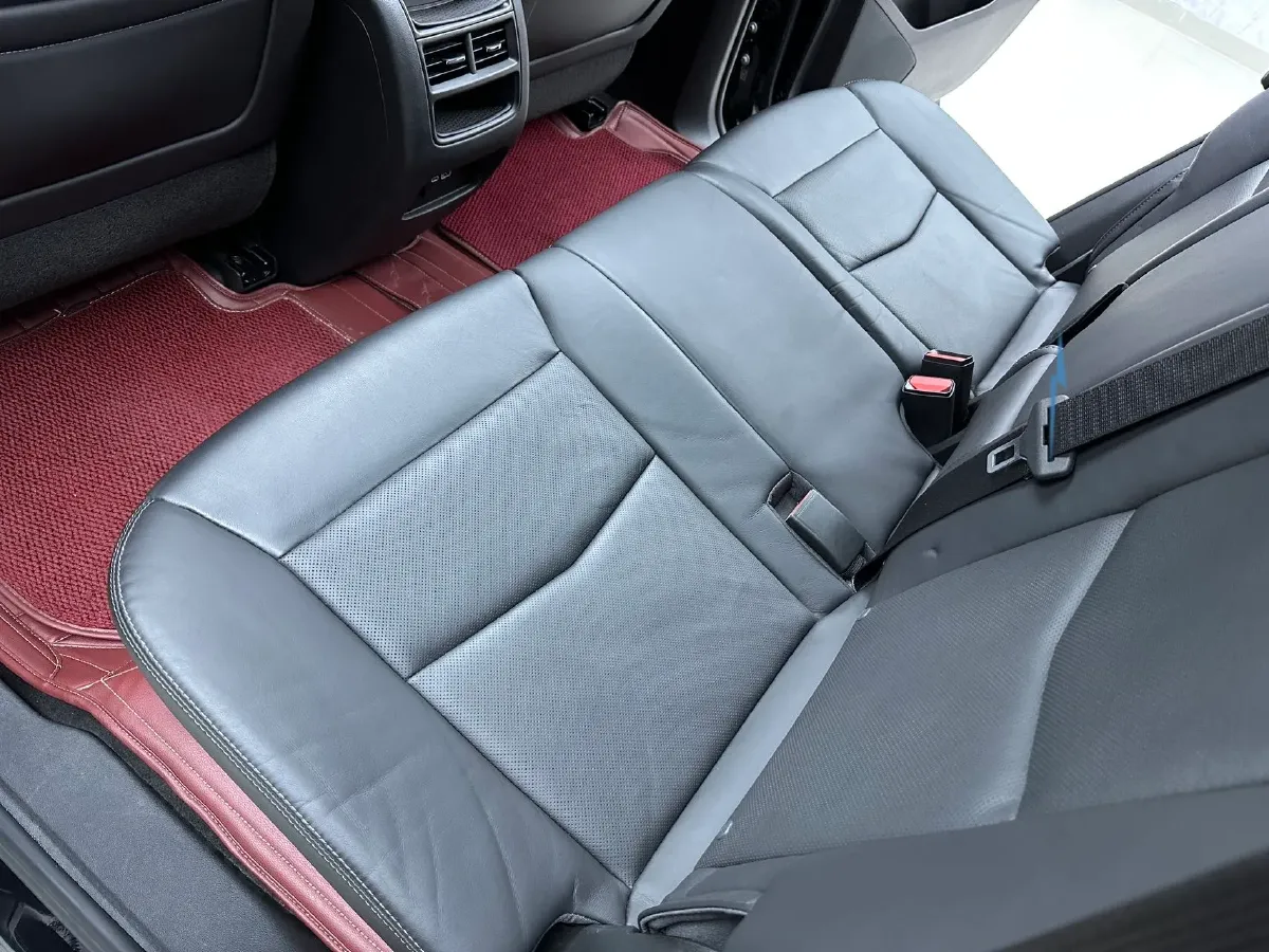 2020 Cadillac XT5 2.0T 237HP L4 9AT,autocango,china used car exporter,china ev exporter,chinese used car exporter,chinese used ev exporter