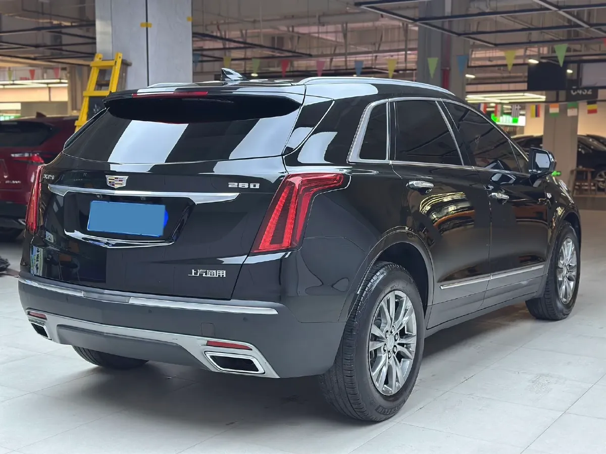 2020 Cadillac XT5 2.0T 237HP L4 9AT,autocango,china used car exporter,china ev exporter,chinese used car exporter,chinese used ev exporter