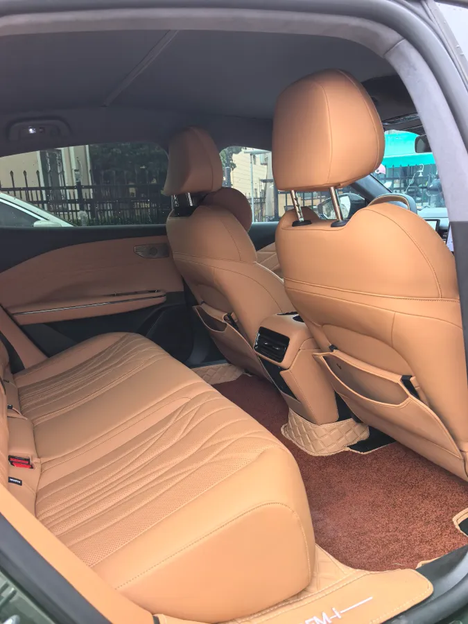 2025 Geely Galaxy Starshine 8 1.5T 163HP L4 3DHT PHEV 27.69KWH,autocango,china used car exporter,china ev exporter,chinese used car exporter,chinese used ev exporter