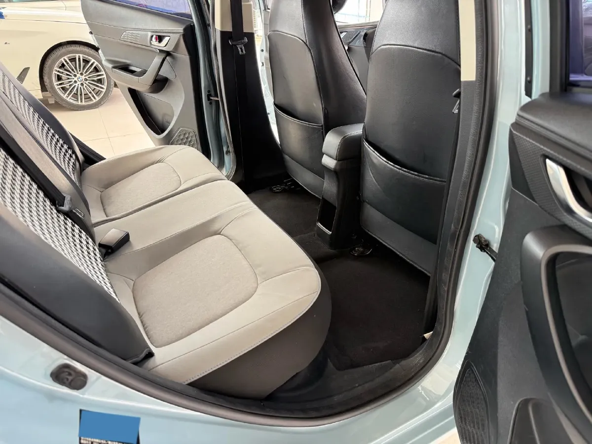 2020 ChangAn BenBen E-Star BEV 32.2KWH,autocango,china used car exporter,china ev exporter,chinese used car exporter,chinese used ev exporter