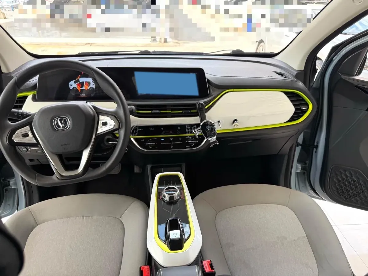 2020 ChangAn BenBen E-Star BEV 32.2KWH,autocango,china used car exporter,china ev exporter,chinese used car exporter,chinese used ev exporter