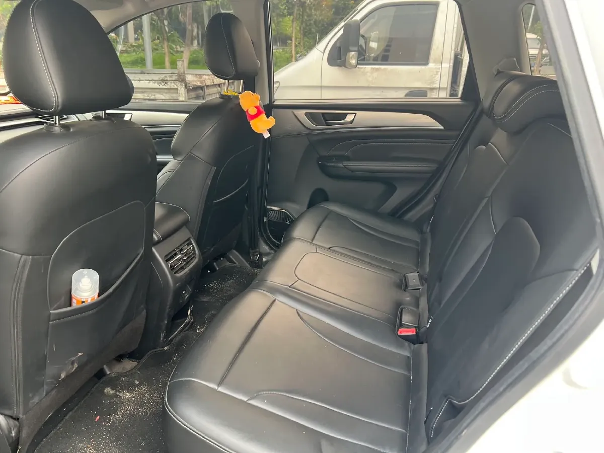 2021 Haval M6 1.5T 150HP L4 7DCT,autocango,china used car exporter,china ev exporter,chinese used car exporter,chinese used ev exporter