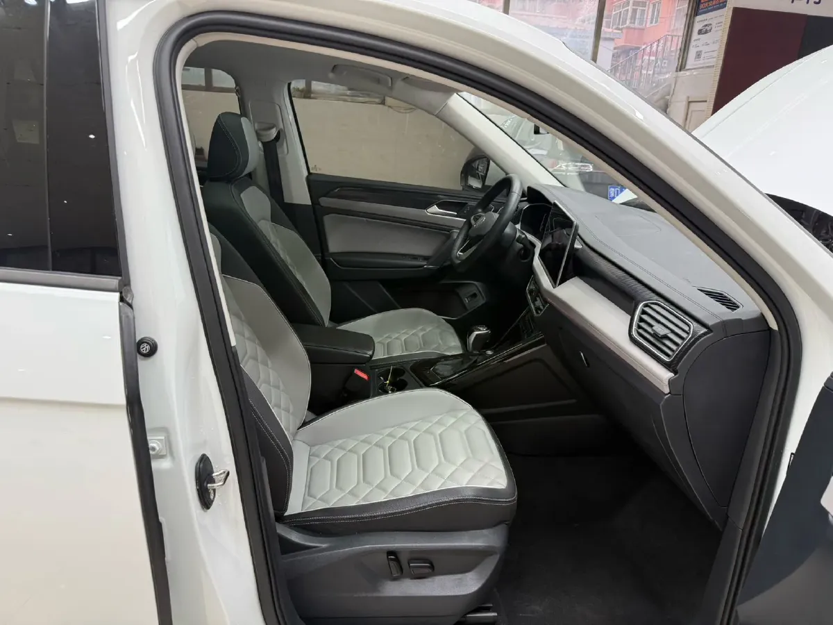 2023 Volkswagen Tayron 1.4T 150HP L4 7DCT,autocango,china used car exporter,china ev exporter,chinese used car exporter,chinese used ev exporter