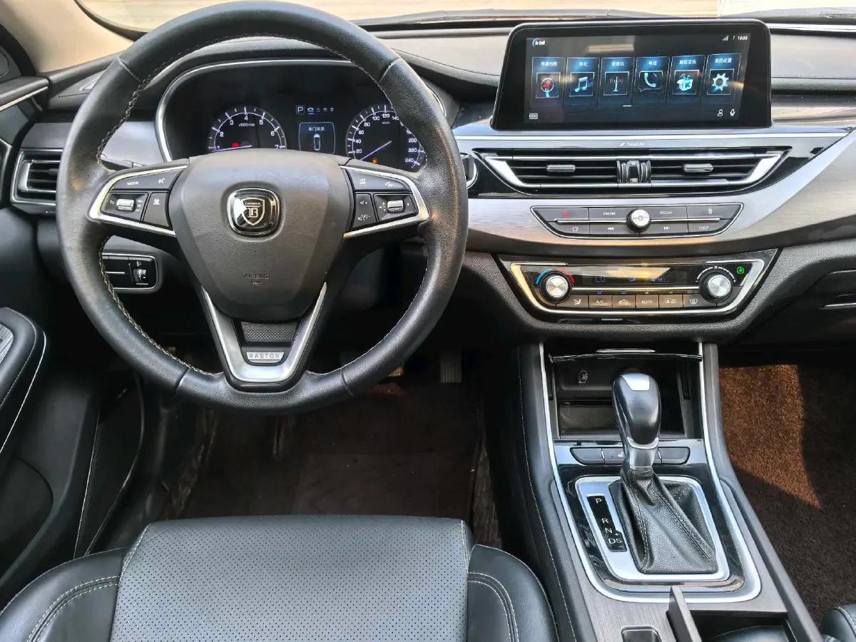 2020 ChangAn Raeton CC 1.5T 156HP L4 6AT,autocango,china used car exporter,china ev exporter,chinese used car exporter,chinese used ev exporter