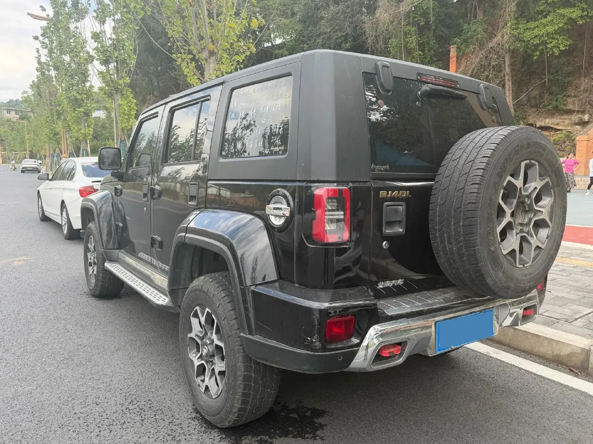 2018 Beijing BJ40 2.3T 250HP L4 6AT,autocango,china used car exporter,china ev exporter,chinese used car exporter,chinese used ev exporter
