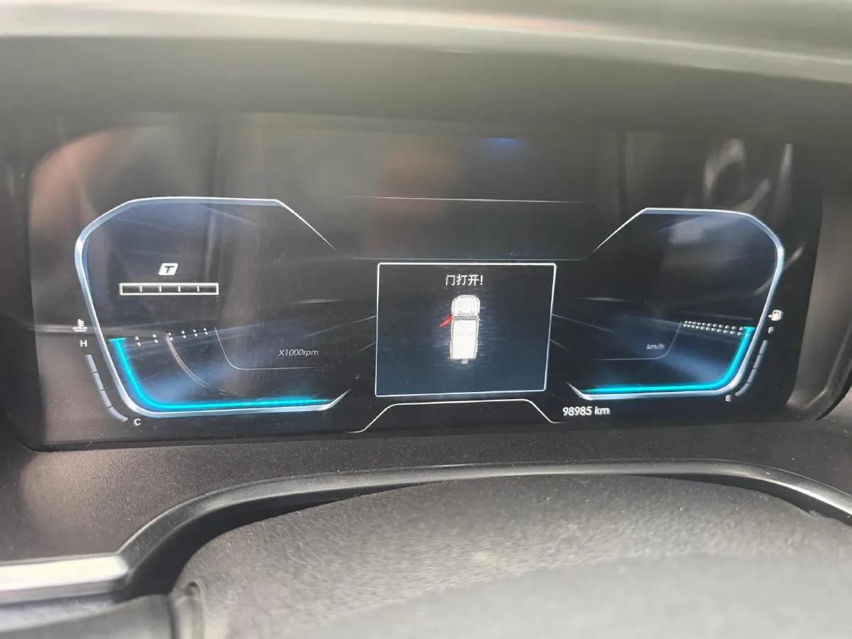 2018 Beijing BJ40 2.3T 250HP L4 6AT,autocango,china used car exporter,china ev exporter,chinese used car exporter,chinese used ev exporter