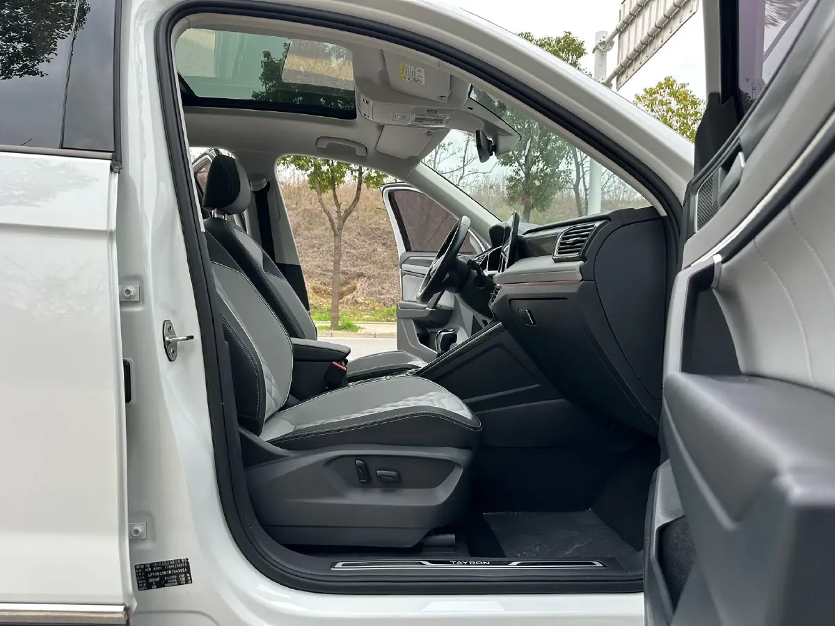 2023 Volkswagen Tayron 1.4T 150HP L4 7DCT,autocango,china used car exporter,china ev exporter,chinese used car exporter,chinese used ev exporter