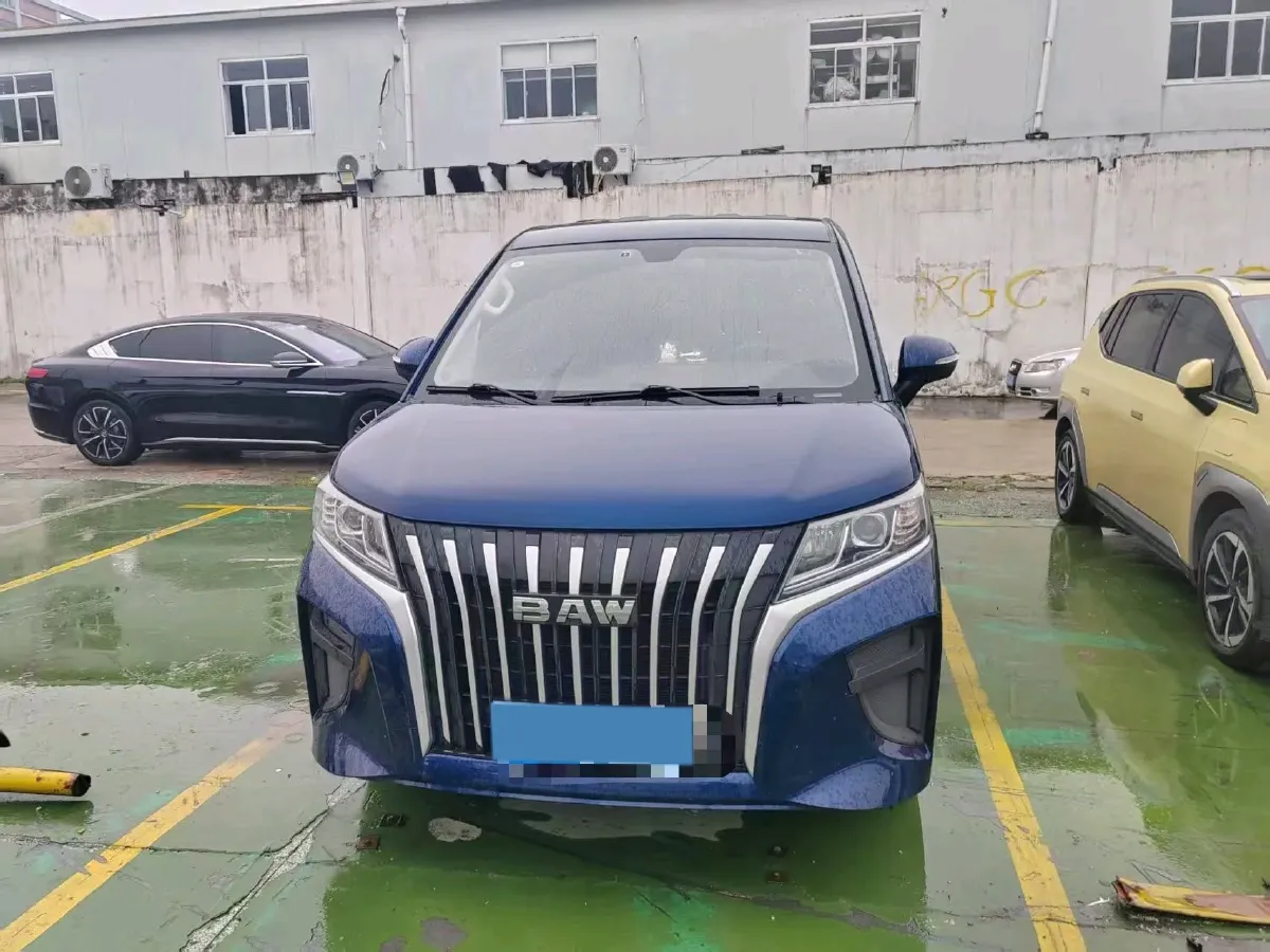 2025 BAW RuiSheng Trump M7 1.6L 124HP L4 5MT,autocango,china used car exporter,china ev exporter,chinese used car exporter,chinese used ev exporter