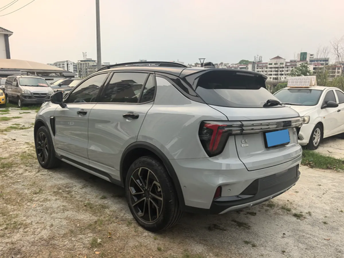 2022 Isuzu Mu-X 2.0T 220HP L4 8AT,autocango,china used car exporter,china ev exporter,chinese used car exporter,chinese used ev exporter