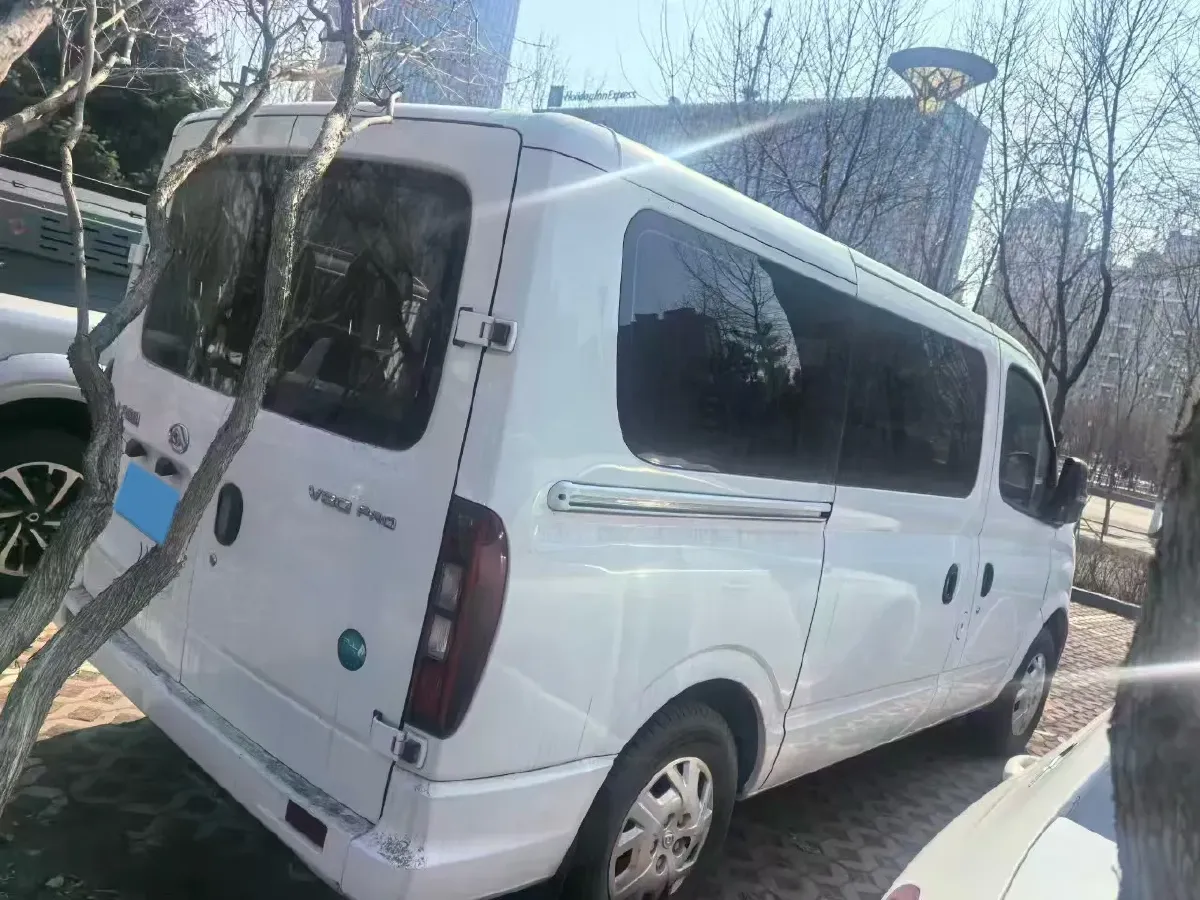 2015 MAXUS XinTu V80 2.5T 136HP L4 5MT,autocango,china used car exporter,china ev exporter,chinese used car exporter,chinese used ev exporter