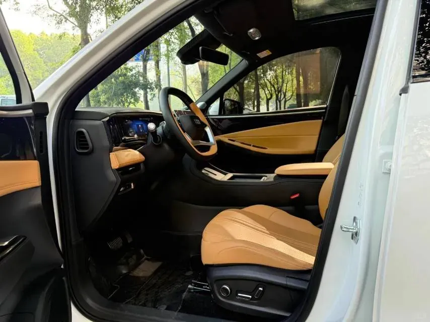 2024 Geely Galaxy L7 1.5T 163HP L4 3DHT PHEV 18.7KWH,autocango,china used car exporter,china ev exporter,chinese used car exporter,chinese used ev exporter