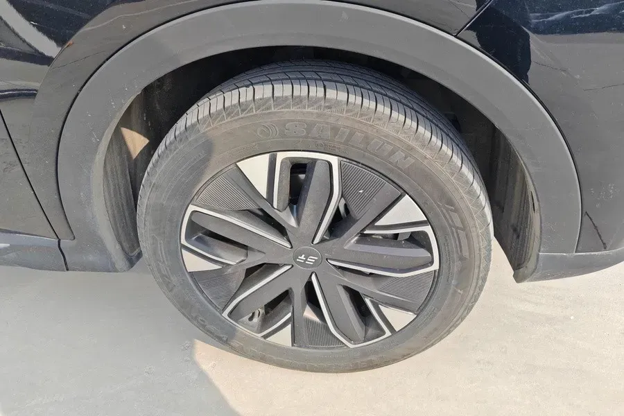 2024 Jetour X90 1.6T 197HP L4 7DCT,autocango,china used car exporter,china ev exporter,chinese used car exporter,chinese used ev exporter