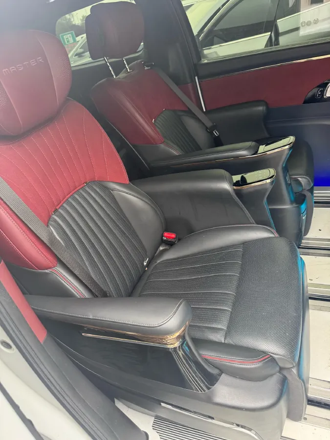 2023 GAC Trumpchi M8 2.0T 252HP L4 8AT,autocango,china used car exporter,china ev exporter,chinese used car exporter,chinese used ev exporter