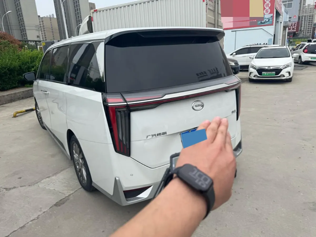 2023 GAC Trumpchi M8 2.0T 252HP L4 8AT,autocango,china used car exporter,china ev exporter,chinese used car exporter,chinese used ev exporter