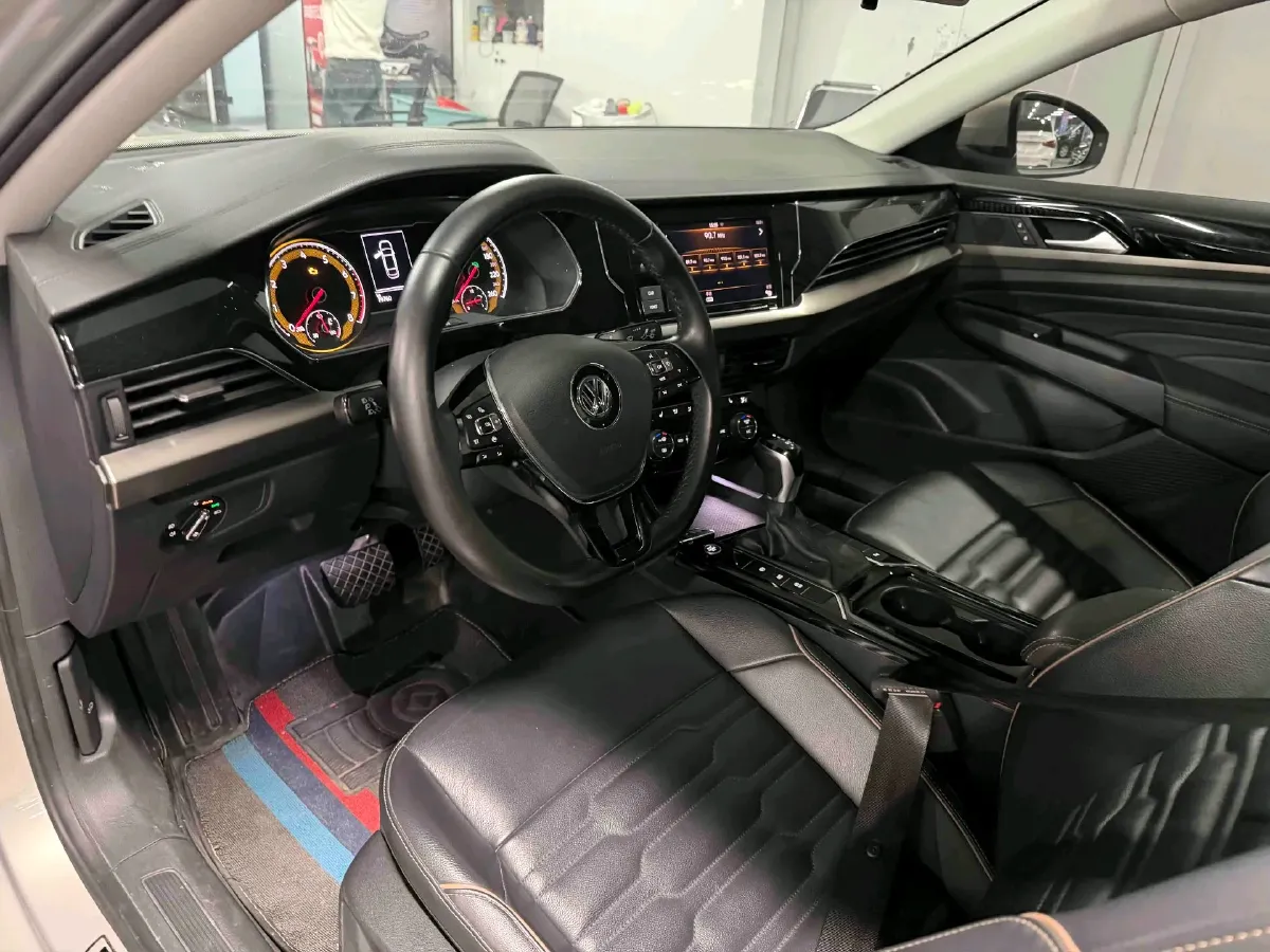 2019 Skoda Kodiak 2.0T 186HP L4 7DCT,autocango,china used car exporter,china ev exporter,chinese used car exporter,chinese used ev exporter