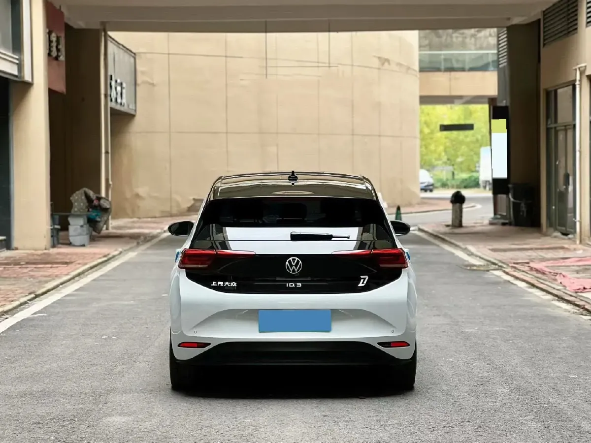 2022 Volkswagen ID.3 BEV 57.3KWH,autocango,china used car exporter,china ev exporter,chinese used car exporter,chinese used ev exporter