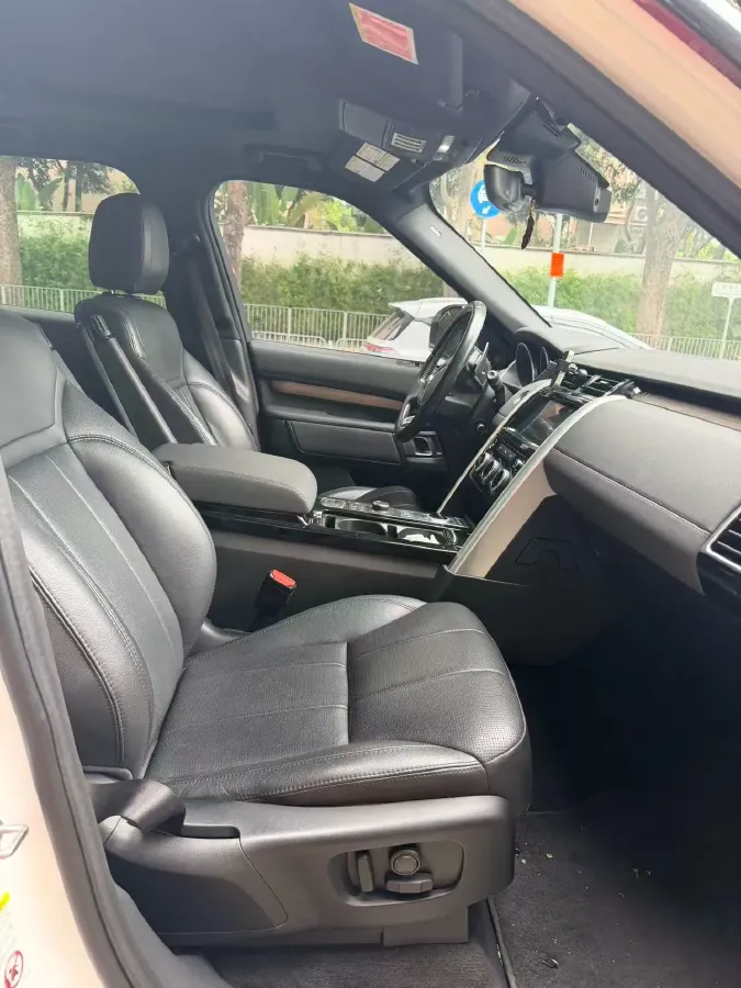 2017 Land Rover Discovery 3.0T 340HP V6 8AT,autocango,china used car exporter,china ev exporter,chinese used car exporter,chinese used ev exporter