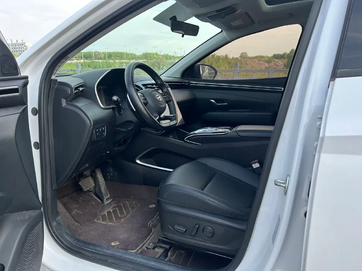 2021 Hyundai Tucson 1.5T 200HP L4 7DCT,autocango,china used car exporter,china ev exporter,chinese used car exporter,chinese used ev exporter