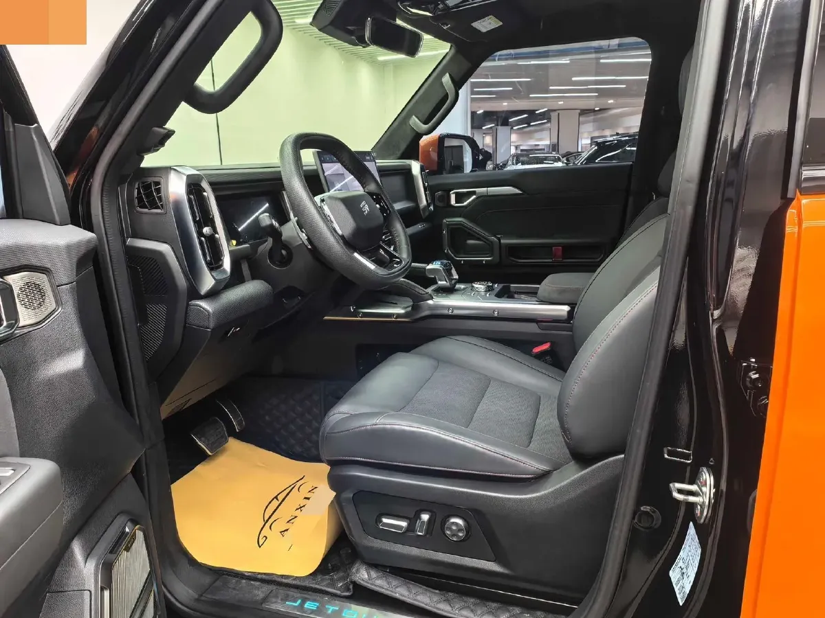 2023 Jetour Traveller 2.0T 254HP L4 8AT,autocango,china used car exporter,china ev exporter,chinese used car exporter,chinese used ev exporter