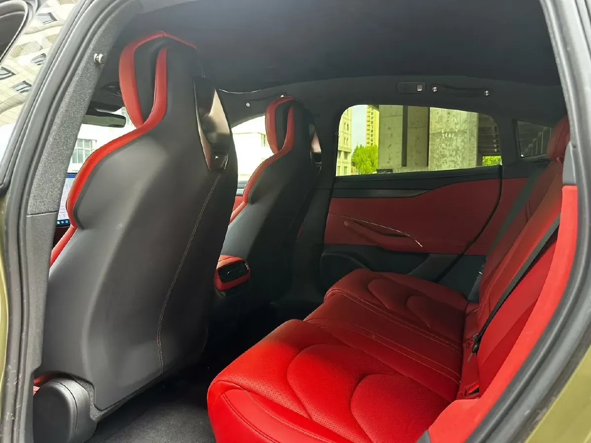 2024 MI SU7 BEV 94.3KWH,autocango,china used car exporter,china ev exporter,chinese used car exporter,chinese used ev exporter