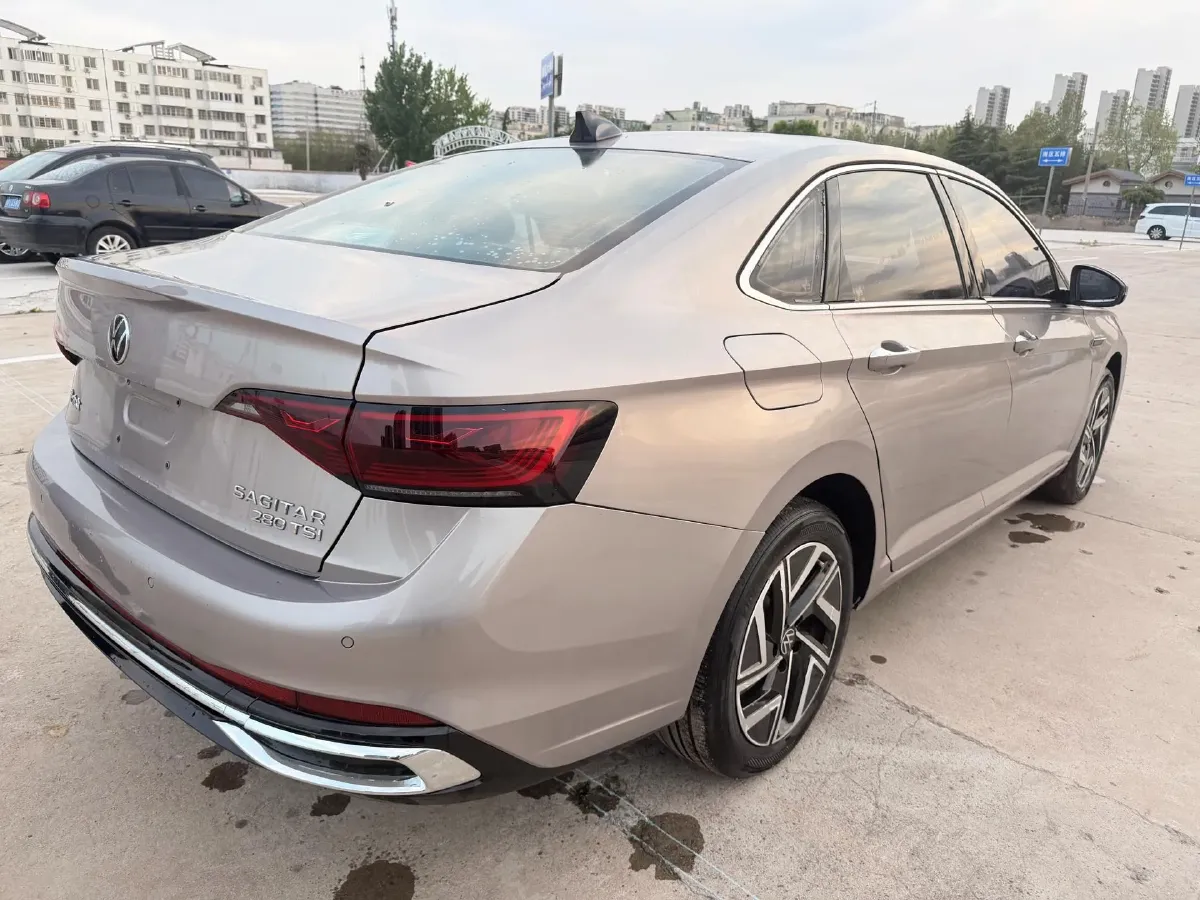 2023 Volkswagen Sagitar 1.4T 150HP L4 7DCT,autocango,china used car exporter,china ev exporter,chinese used car exporter,chinese used ev exporter