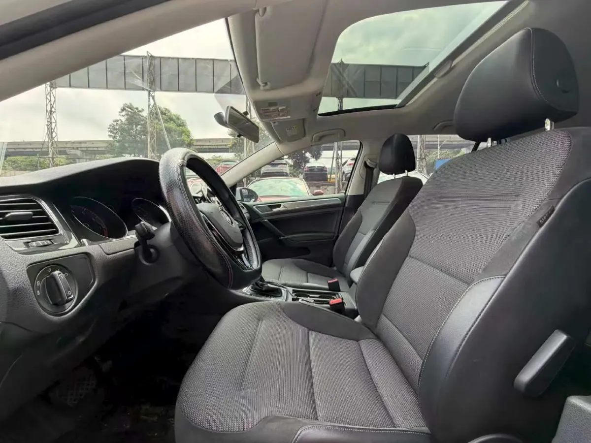 2018 Volkswagen Golf 1.4T 131HP L4 7DCT,autocango,china used car exporter,china ev exporter,chinese used car exporter,chinese used ev exporter