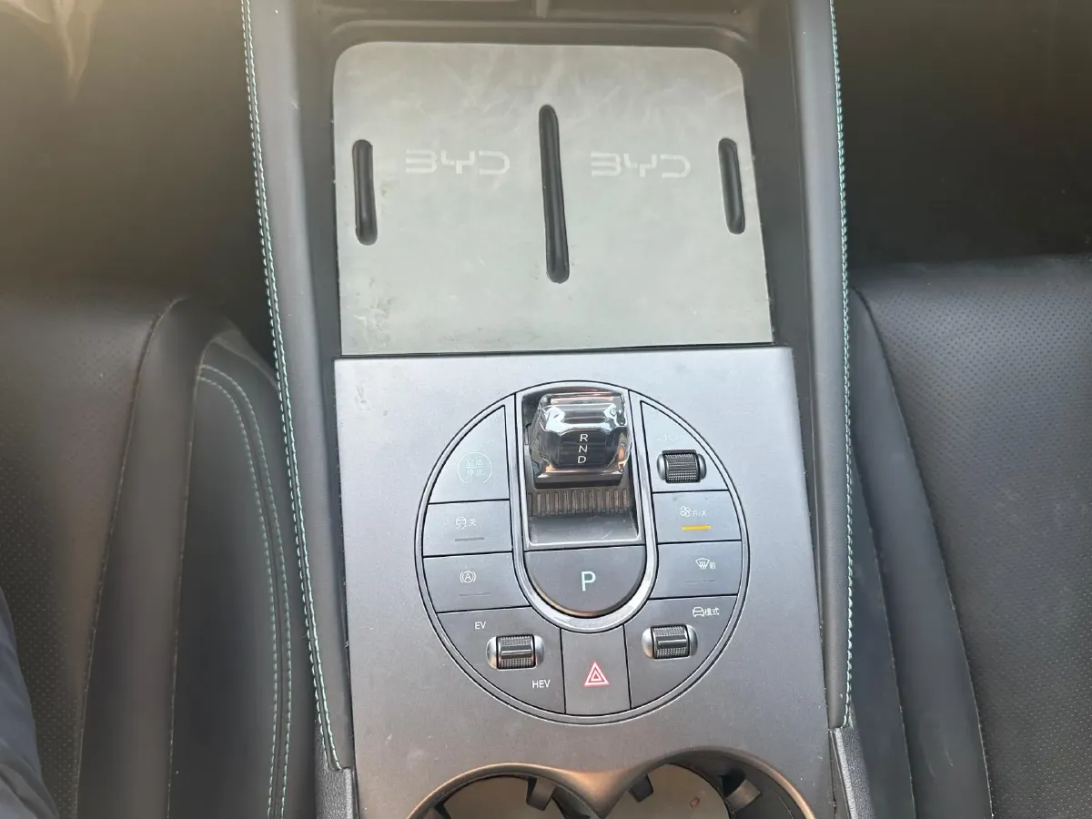 2025 BYD Seal06 1.5L 101HP L4 E-CVT PHEV 15.87KWH,autocango,china used car exporter,china ev exporter,chinese used car exporter,chinese used ev exporter