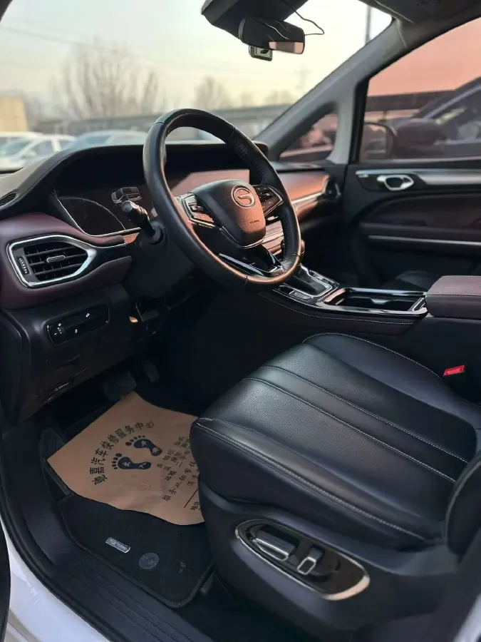 2023 GAC Trumpchi M6 1.5T 177HP L4 7DCT,autocango,china used car exporter,china ev exporter,chinese used car exporter,chinese used ev exporter