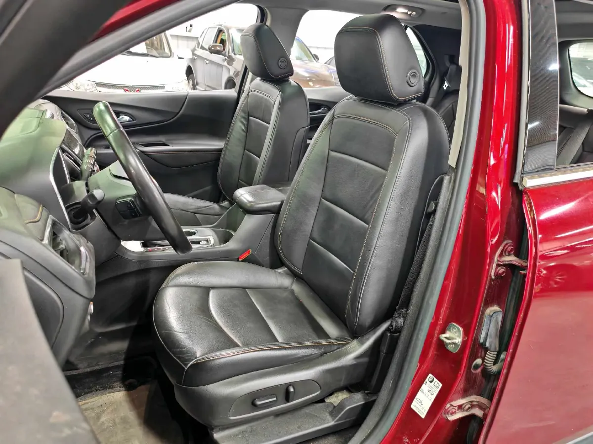 2018 Chevrolet Equinox 1.5T 180HP L4 6AT,autocango,china used car exporter,china ev exporter,chinese used car exporter,chinese used ev exporter