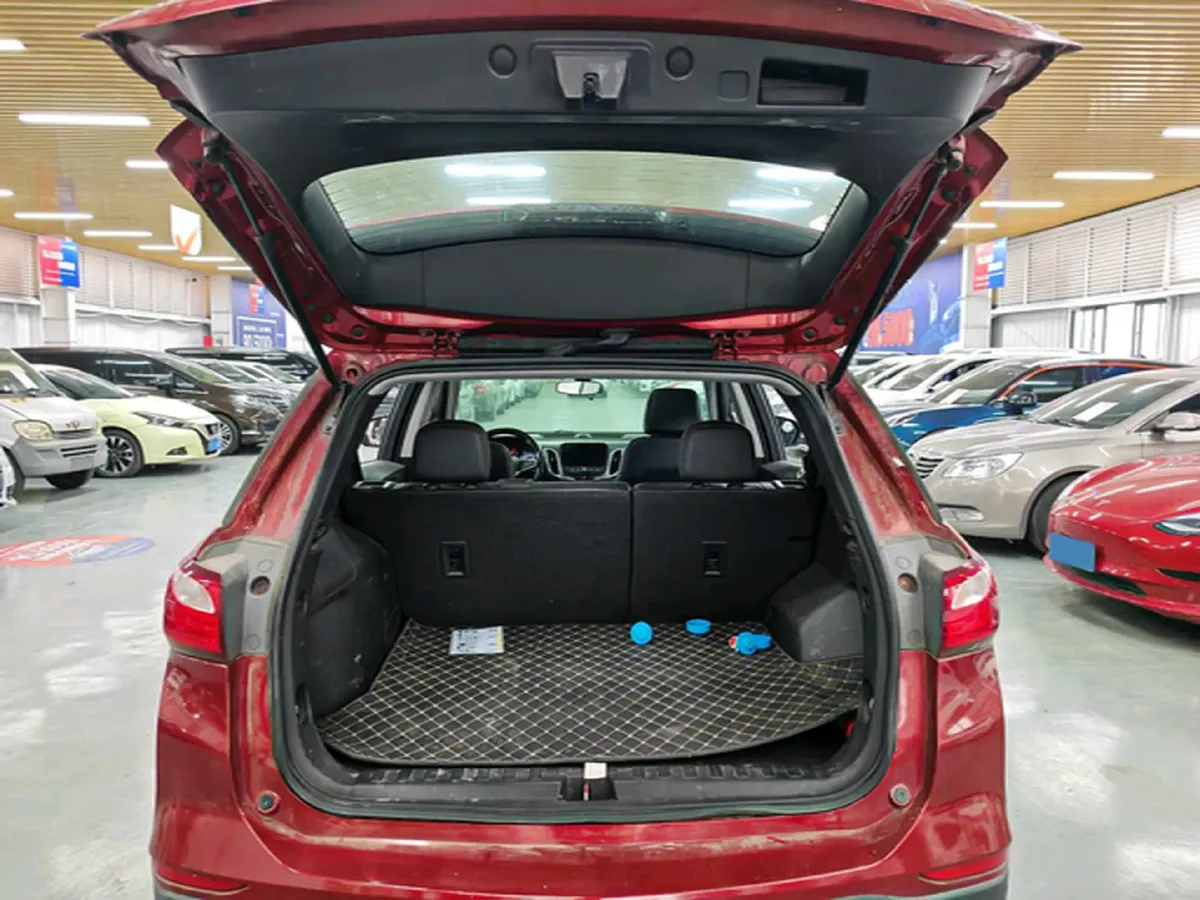 2018 Chevrolet Equinox 1.5T 180HP L4 6AT,autocango,china used car exporter,china ev exporter,chinese used car exporter,chinese used ev exporter