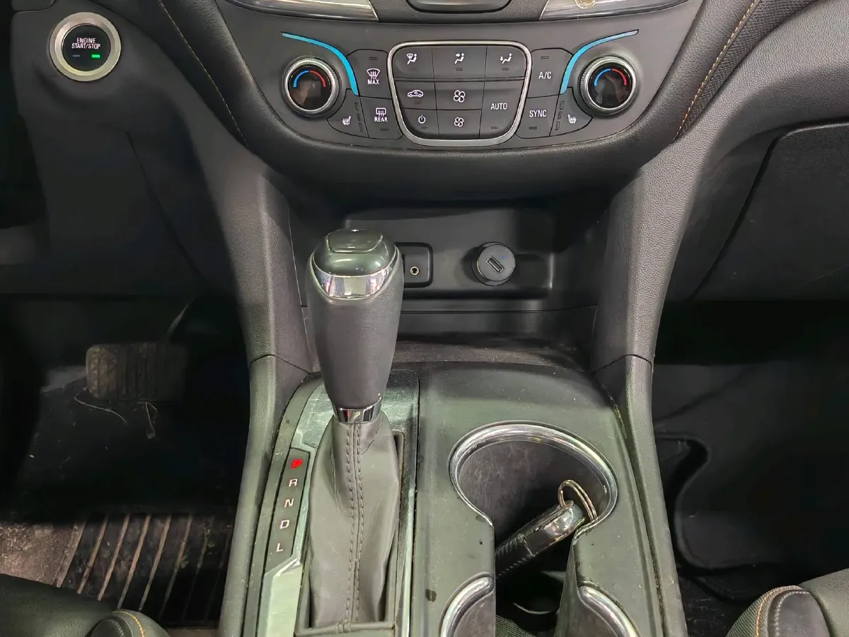 2018 Chevrolet Equinox 1.5T 180HP L4 6AT,autocango,china used car exporter,china ev exporter,chinese used car exporter,chinese used ev exporter