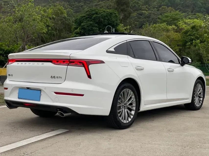 2025 Bestune B70 1.5T 169HP L4 7DCT,autocango,china used car exporter,china ev exporter,chinese used car exporter,chinese used ev exporter