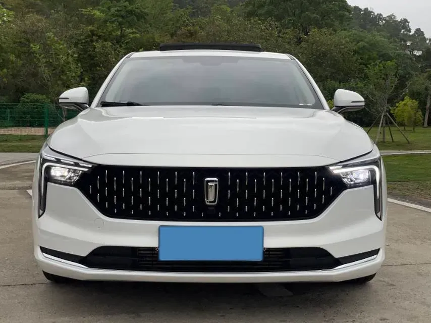 2025 Bestune B70 1.5T 169HP L4 7DCT,autocango,china used car exporter,china ev exporter,chinese used car exporter,chinese used ev exporter