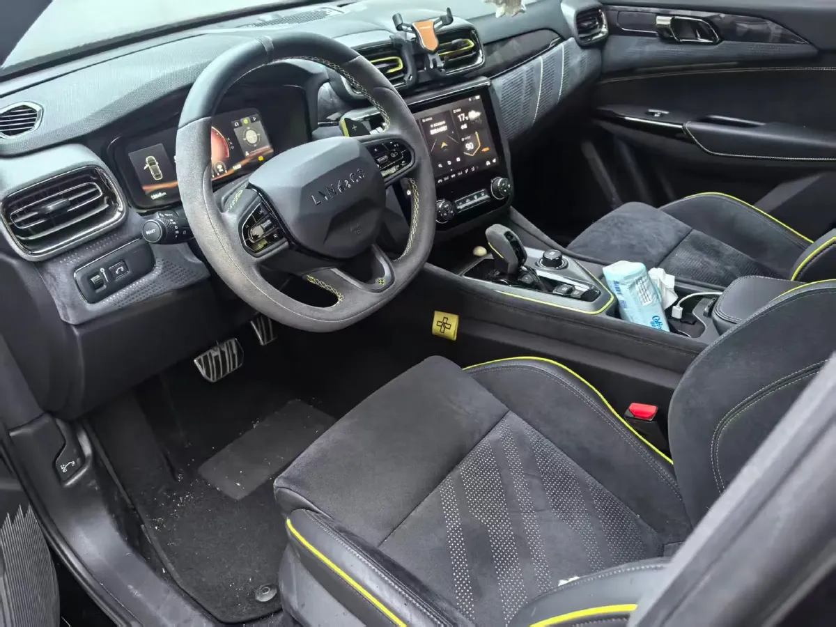 2021 LYNK&CO 03 2.0T 254HP L4 8AT,autocango,china used car exporter,china ev exporter,chinese used car exporter,chinese used ev exporter