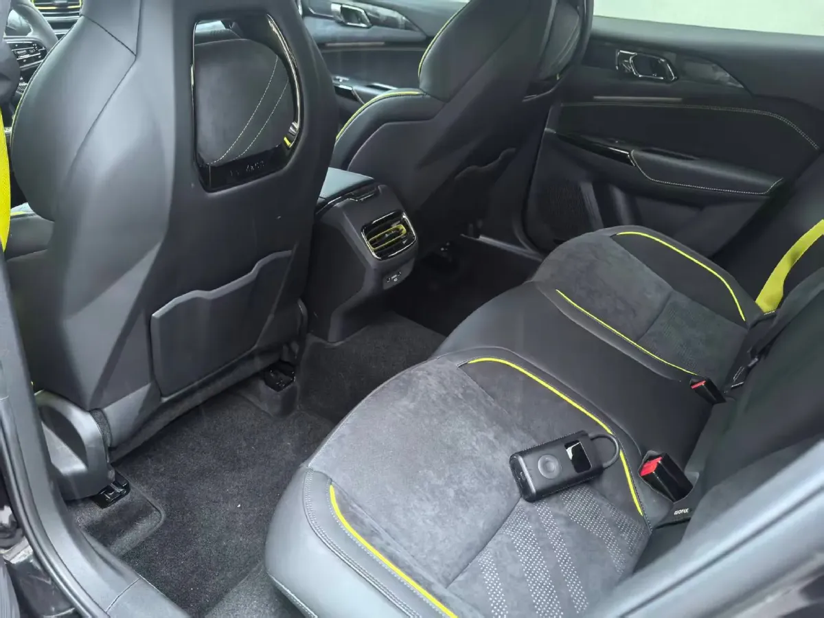 2021 LYNK&CO 03 2.0T 254HP L4 8AT,autocango,china used car exporter,china ev exporter,chinese used car exporter,chinese used ev exporter