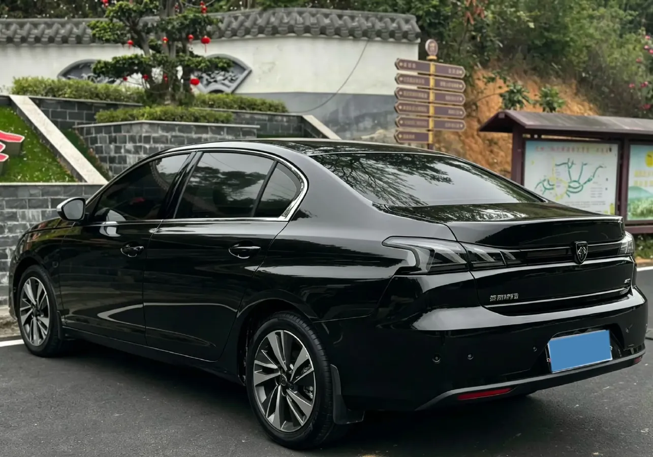 2022 Peugeot 408 1.6T 170HP L4 6AT,autocango,china used car exporter,china ev exporter,chinese used car exporter,chinese used ev exporter