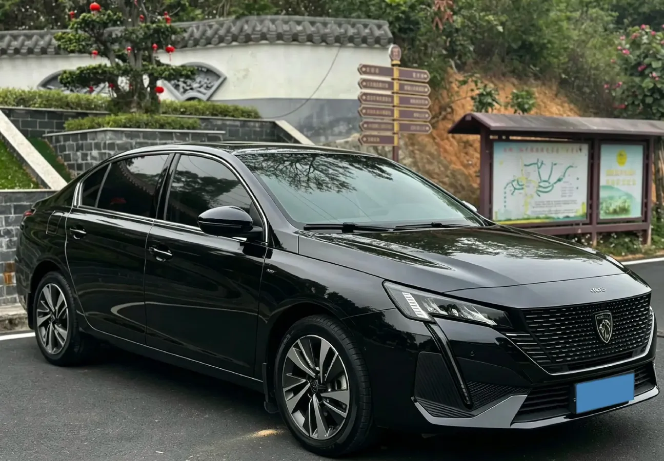 2022 Peugeot 408 1.6T 170HP L4 6AT,autocango,china used car exporter,china ev exporter,chinese used car exporter,chinese used ev exporter