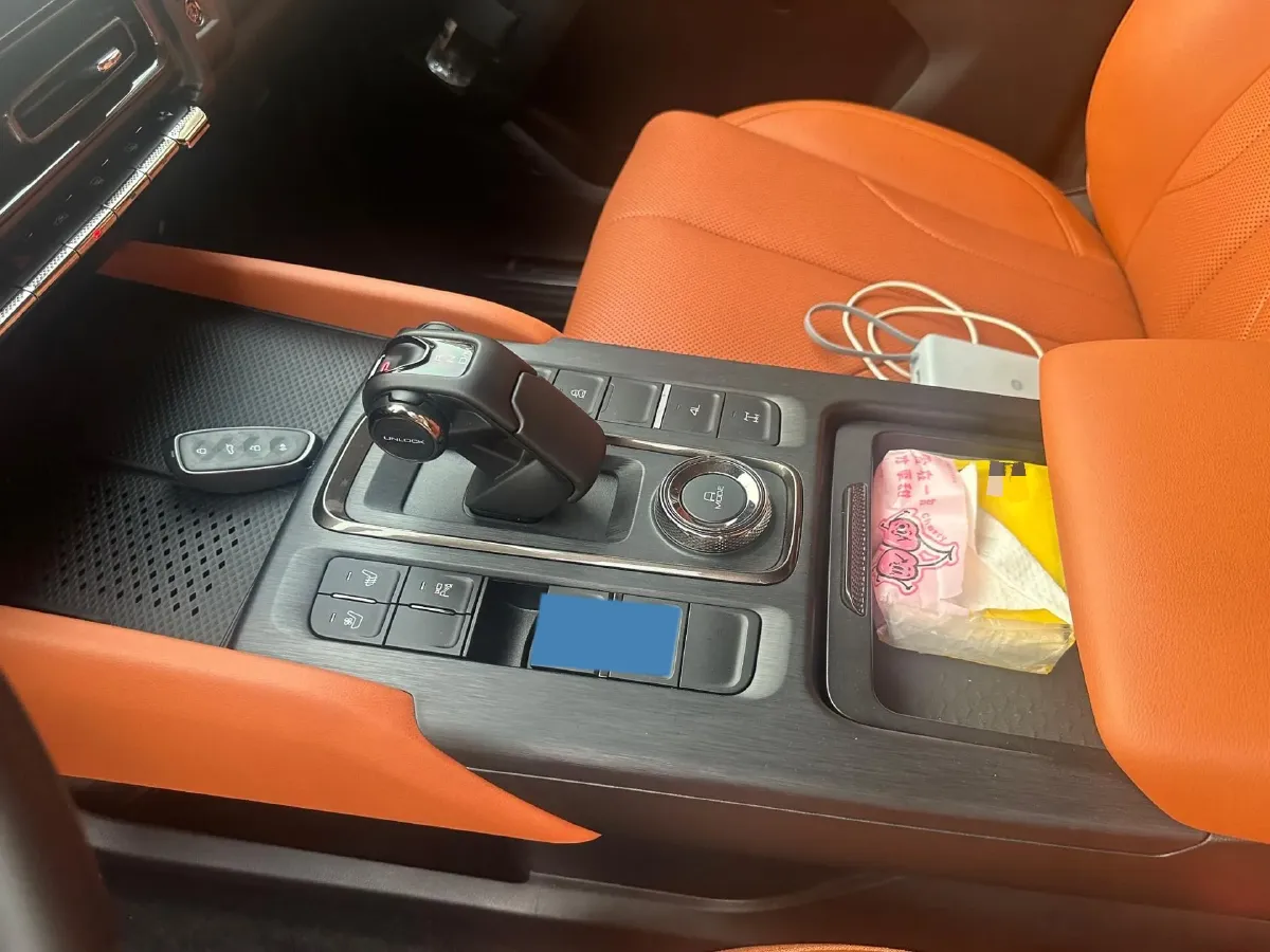 2024 Haval H9 2.0T 224HP L4 8AT,autocango,china used car exporter,china ev exporter,chinese used car exporter,chinese used ev exporter