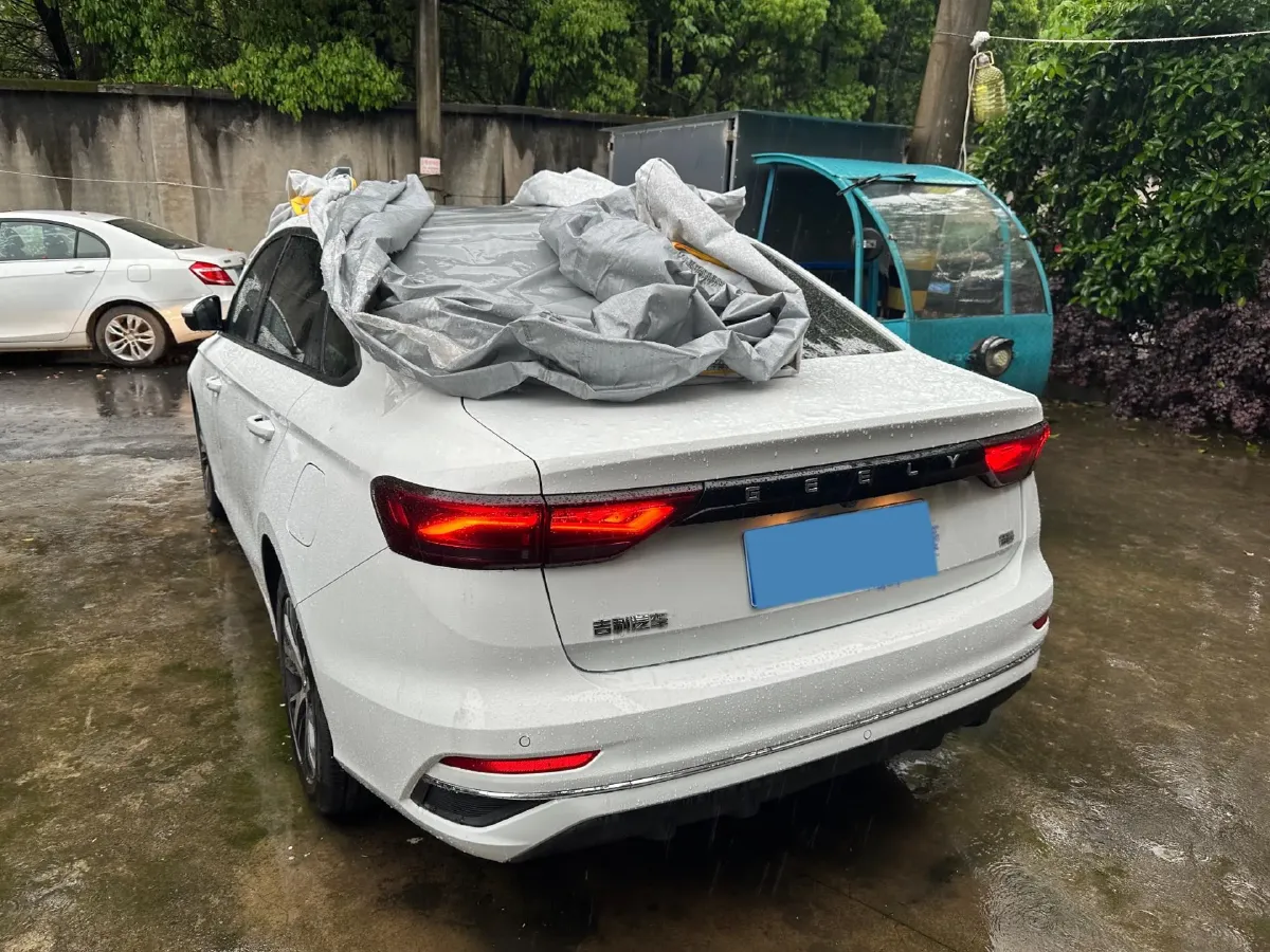 2022 Geely Emgrand 1.5L 114HP L4 CVT,autocango,china used car exporter,china ev exporter,chinese used car exporter,chinese used ev exporter